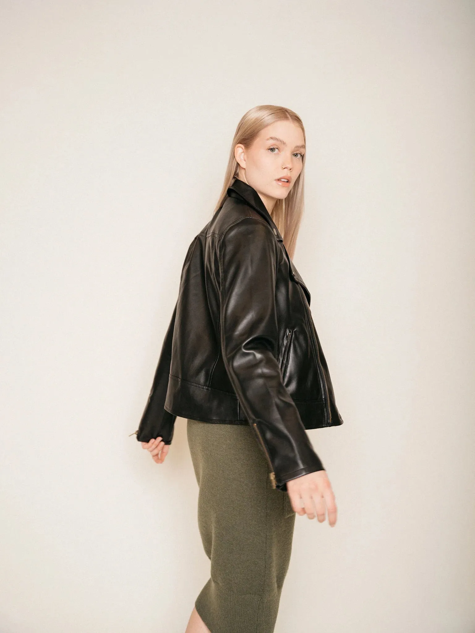 Bond Jacket