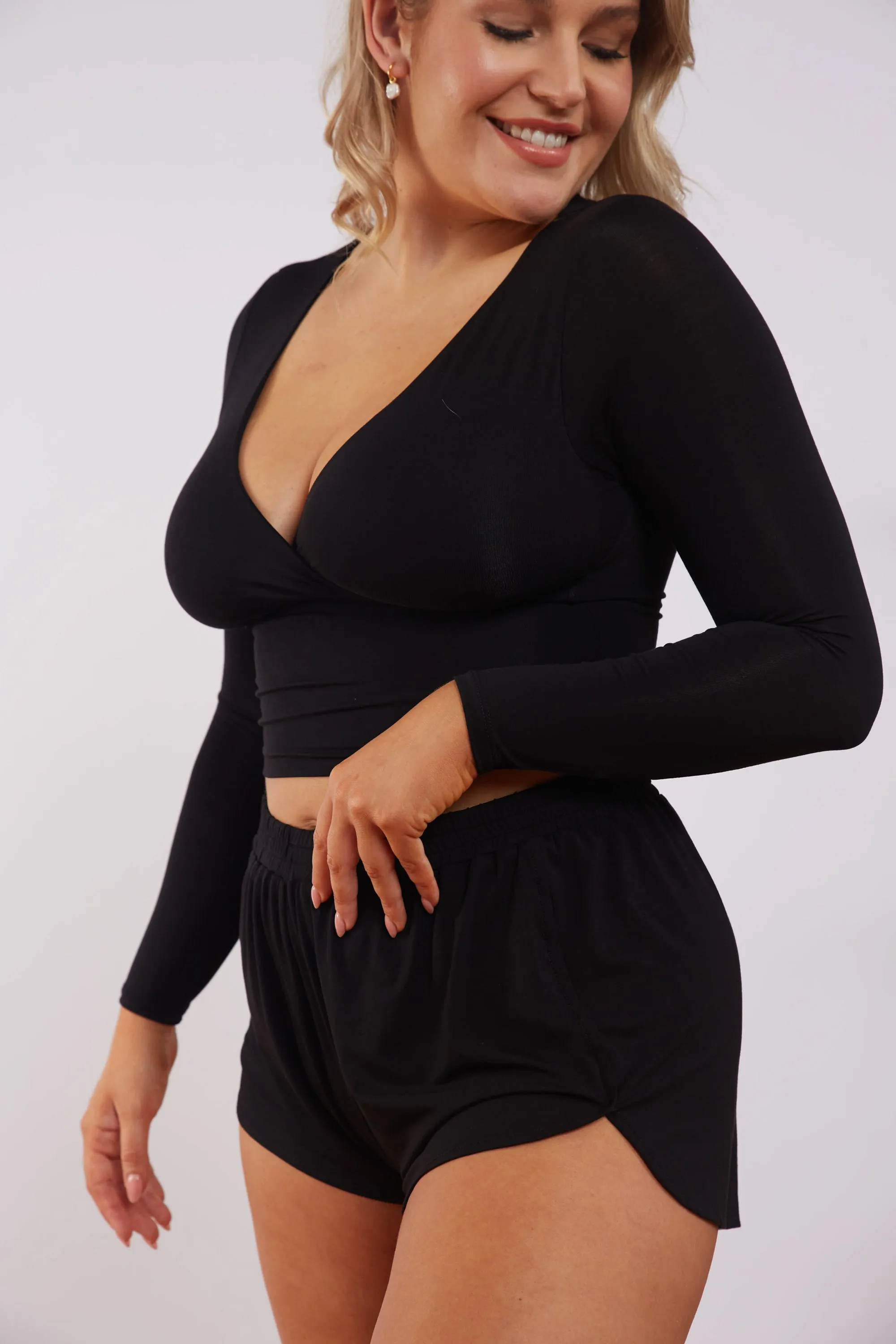 Contour Wrap Crop Long Sleeves