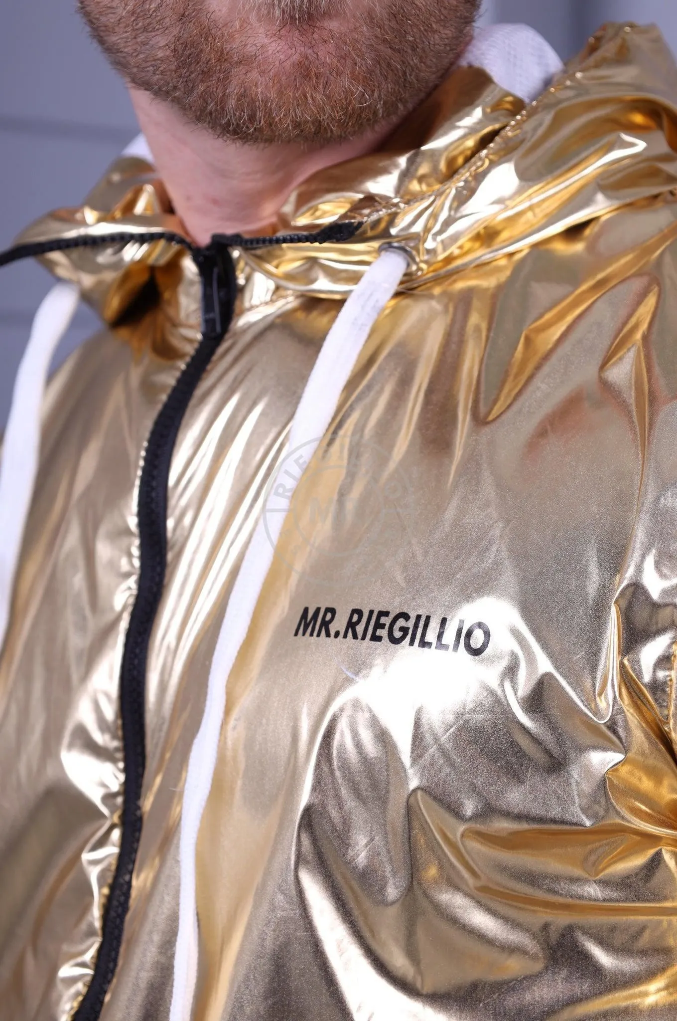 Shiny Nylon Tracksuit Jacket - Gold