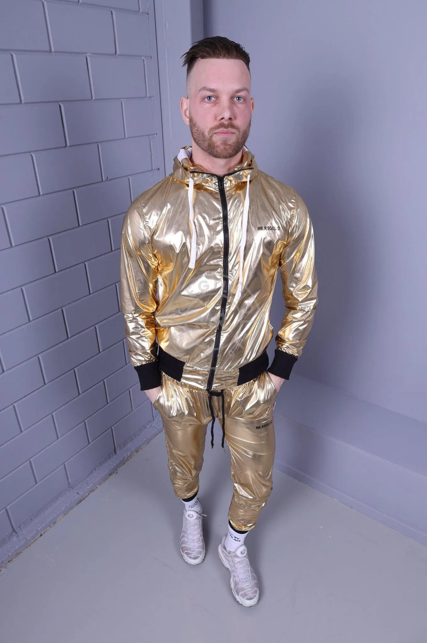 Shiny Nylon Tracksuit Jacket - Gold